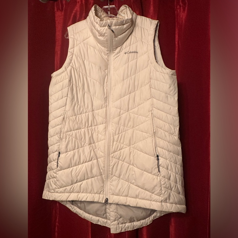 Columbia Heavenly Long Vest Omni-Heat 
Size XL Excellent Condition